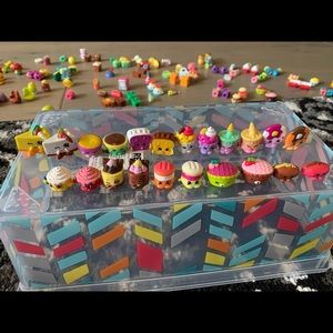 Shopkins- sweets lot of twenty two